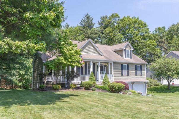 Attached, Backyard, Exterior, Facade, Cape Cod