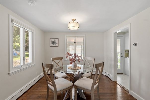 Dining room, Interior, Wood Texture Flooring