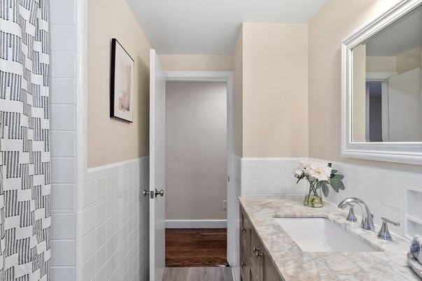 Bathroom, Interior, Wood Texture Flooring