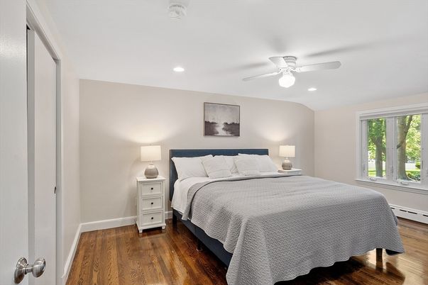 Bedroom, Interior, Recessed Lighting, Wood Texture Flooring
