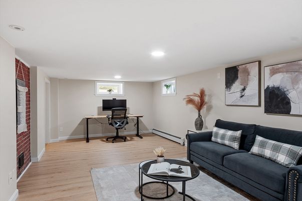 Home Office, Interior, Recessed Lighting, Wood Texture Flooring