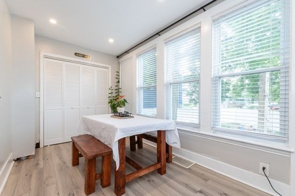 Dining room, Interior, Recessed Lighting, Wood Texture Flooring