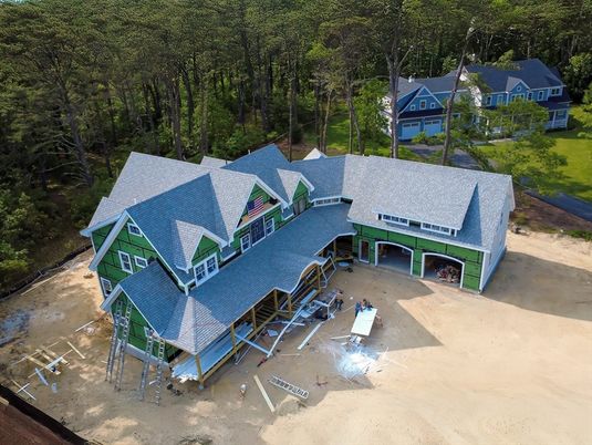 Exterior, Drone