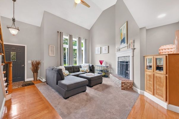 Fireplace, Interior, Living room, Pendant Lights, Recessed Lighting, Wood Texture Flooring
