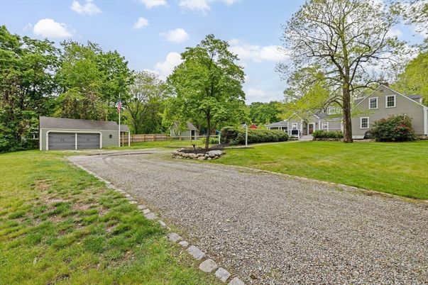 Backyard, Detached Garage, Exterior