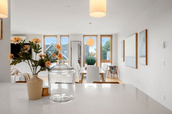 Dining room, Interior, Pendant Lights