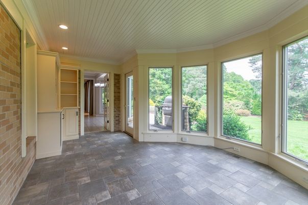 Empty room, Interior, Recessed Lighting, Stone Walls