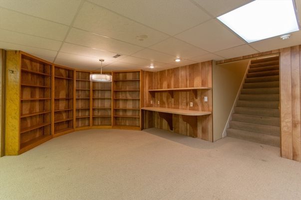 Interior, Pendant Lights, Recessed Lighting, Wooden Walls