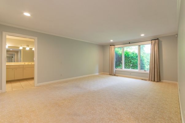 Bathroom, Empty room, Interior, Recessed Lighting