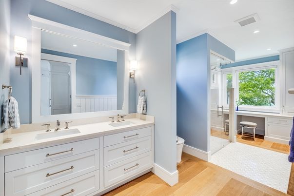 Bathroom, Dual Sink Vanities, Interior, Recessed Lighting, Wood Texture Flooring