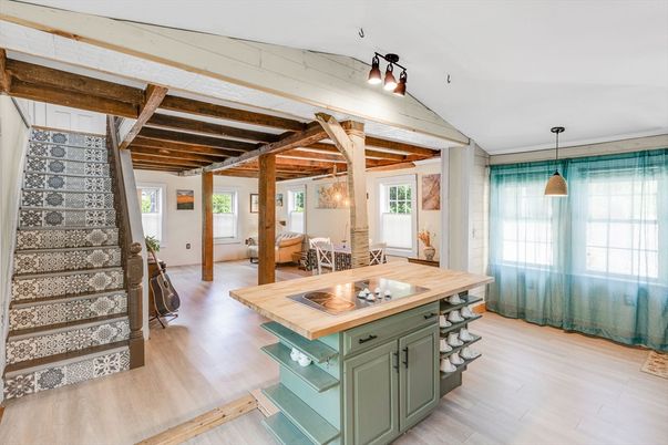 Interior, Pendant Lights, Wooden Beams, Wood Texture Flooring