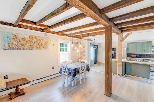 Dining room, Interior, Kitchen, Pendant Lights, Wooden Beams, Wood Texture Flooring