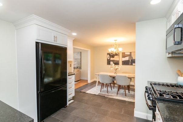 Chandelier, Dining room, Interior, Kitchen, Recessed Lighting