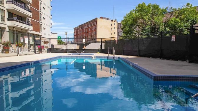 Exterior, Pool