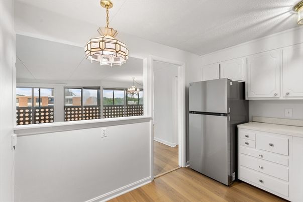 Chandelier, Interior, Kitchen, Pendant Lights, Wood Texture Flooring