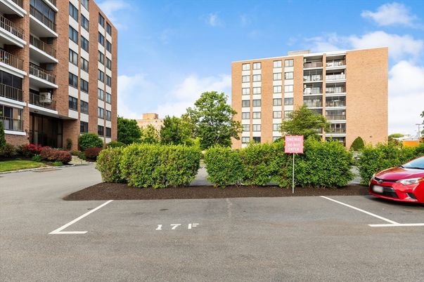 Exterior, Facade, Condo Building