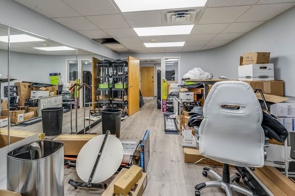 Home Office, Interior, Recessed Lighting, Wood Texture Flooring