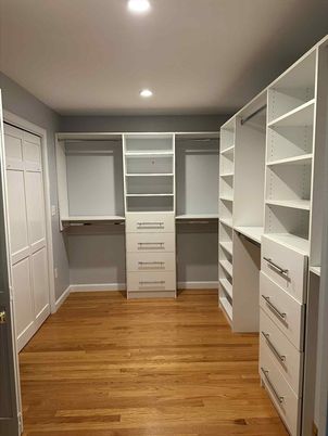Interior, Recessed Lighting, Walk-in Closets, Wood Texture Flooring