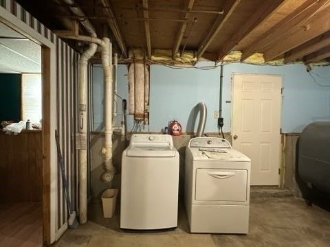 Interior, Washer, Wooden Beams, Wooden Ceilings