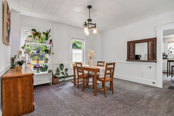 Dining room, Interior, Pendant Lights