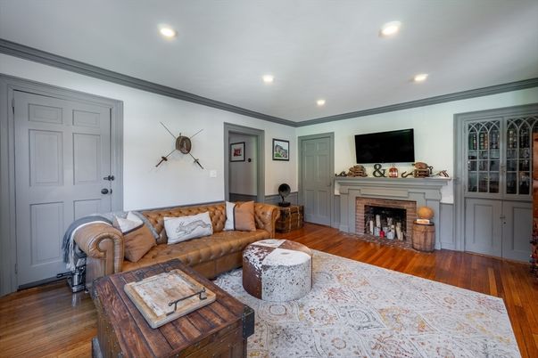 Fireplace, Interior, Living room, Recessed Lighting, Wood Texture Flooring