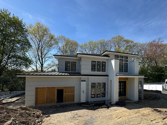 Backyard, Exterior, Facade, Modern