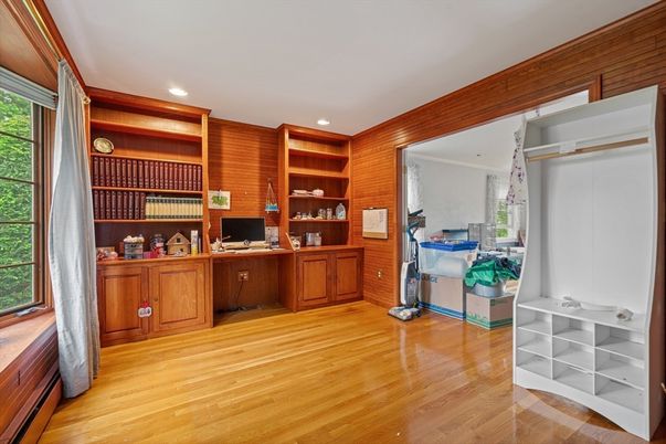 Home Office, Interior, Recessed Lighting, Wood Texture Flooring