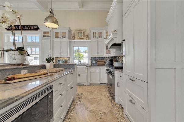 Interior, Kitchen, Pendant Lights