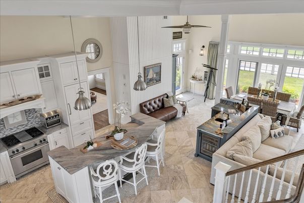 Dining room, Interior, Kitchen, Living room, Pendant Lights, Stainless Steel Appliances