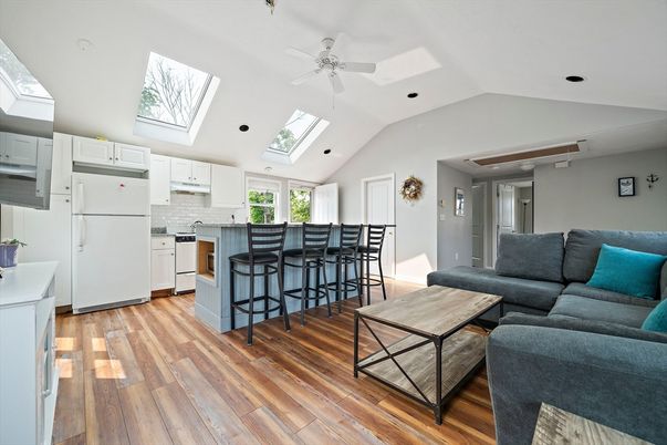 Interior, Kitchen, Living room, Recessed Lighting, Wood Texture Flooring