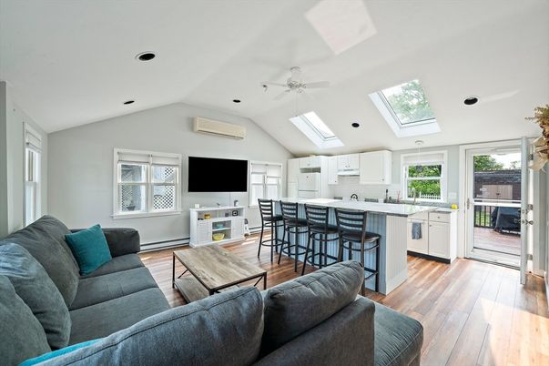 Interior, Kitchen, Living room, Recessed Lighting, Wood Texture Flooring