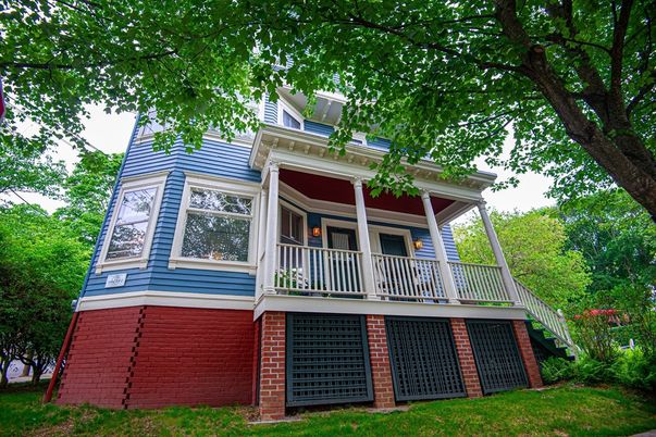 Exterior, Facade, Brick Facade, Queen Anne Victorian