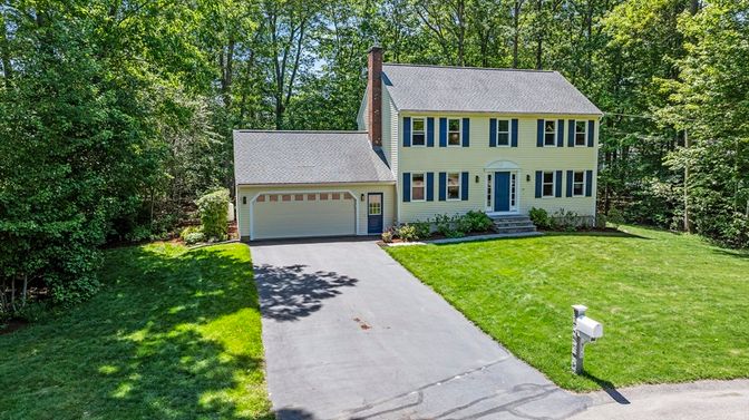 Attached, Backyard, Exterior, Facade, Georgian