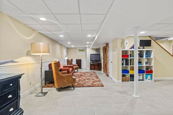 Interior, Living room, Recessed Lighting