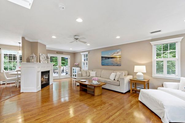 Dining room, Fireplace, Interior, Living room, Pendant Lights, Recessed Lighting, Wood Texture Flooring