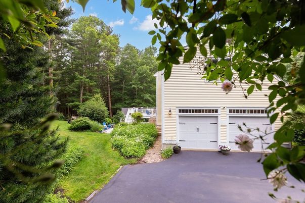 Backyard, Detached Garage, Exterior