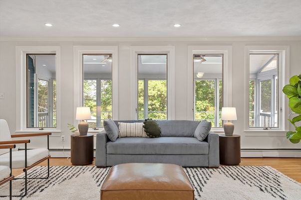 Interior, Living room, Recessed Lighting, Wood Texture Flooring