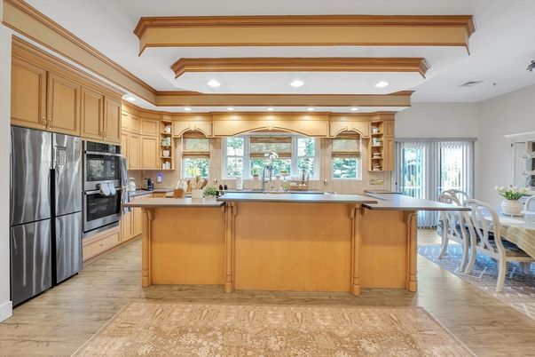 Dining room, Interior, Kitchen, Recessed Lighting, Wood Texture Flooring