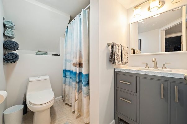 Bathroom, Interior