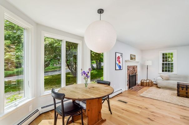 Dining room, Fireplace, Interior, Pendant Lights, Wood Texture Flooring