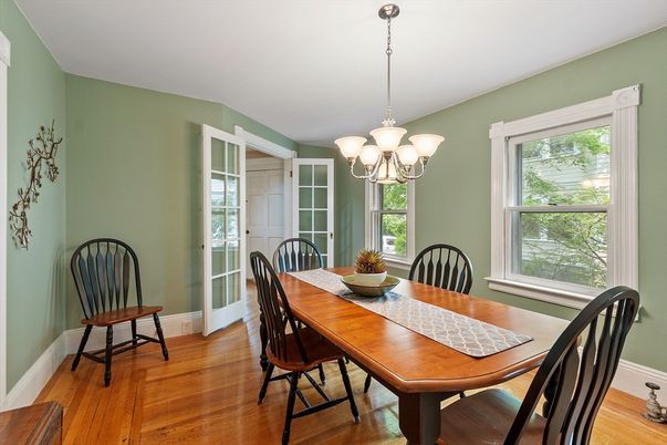 Chandelier, Dining room, Interior, Wood Texture Flooring