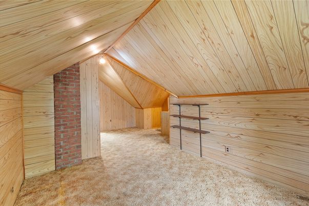 Empty room, Interior, Stone Walls, Wooden Ceilings, Wooden Walls