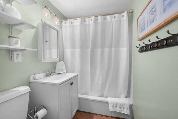 Bathroom, Interior