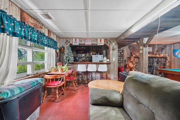 Billiard Table, Dining room, Game Room, Interior