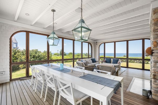 Dining room, Interior, Living room, Pendant Lights, Recessed Lighting, Water, Wood Texture Flooring