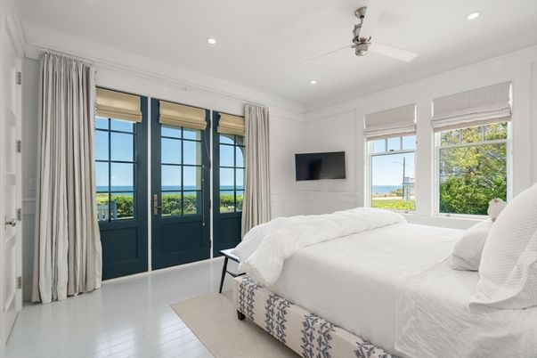 Bedroom, Interior, Recessed Lighting, Water, Wood Texture Flooring