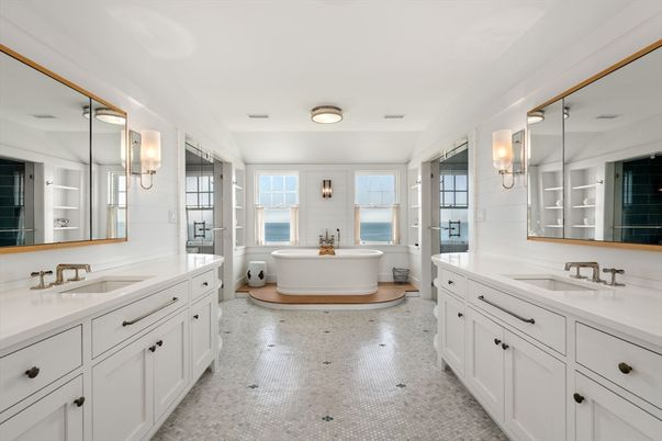 Bathroom, Dual Sink Vanities, Free Standing Baths, Interior, Water