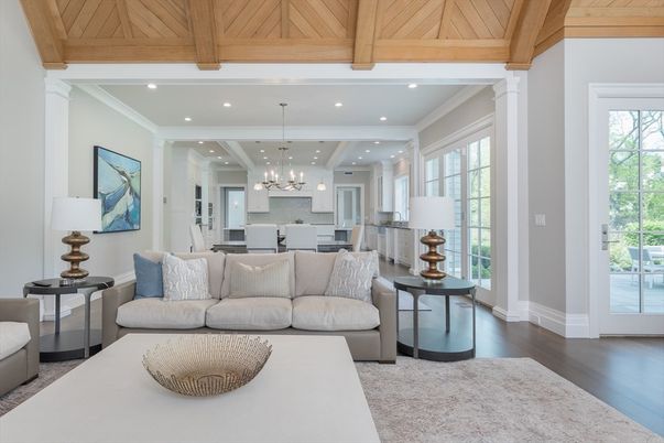 Chandelier, Dining room, Interior, Kitchen, Living room, Pendant Lights, Recessed Lighting, Wooden Beams, Wooden Ceilings, Wood Texture Flooring