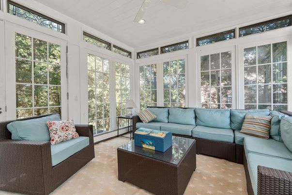 Interior, Living room, Recessed Lighting, Sun Room