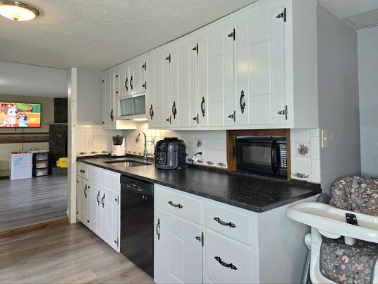Interior, Kitchen, Wood Texture Flooring